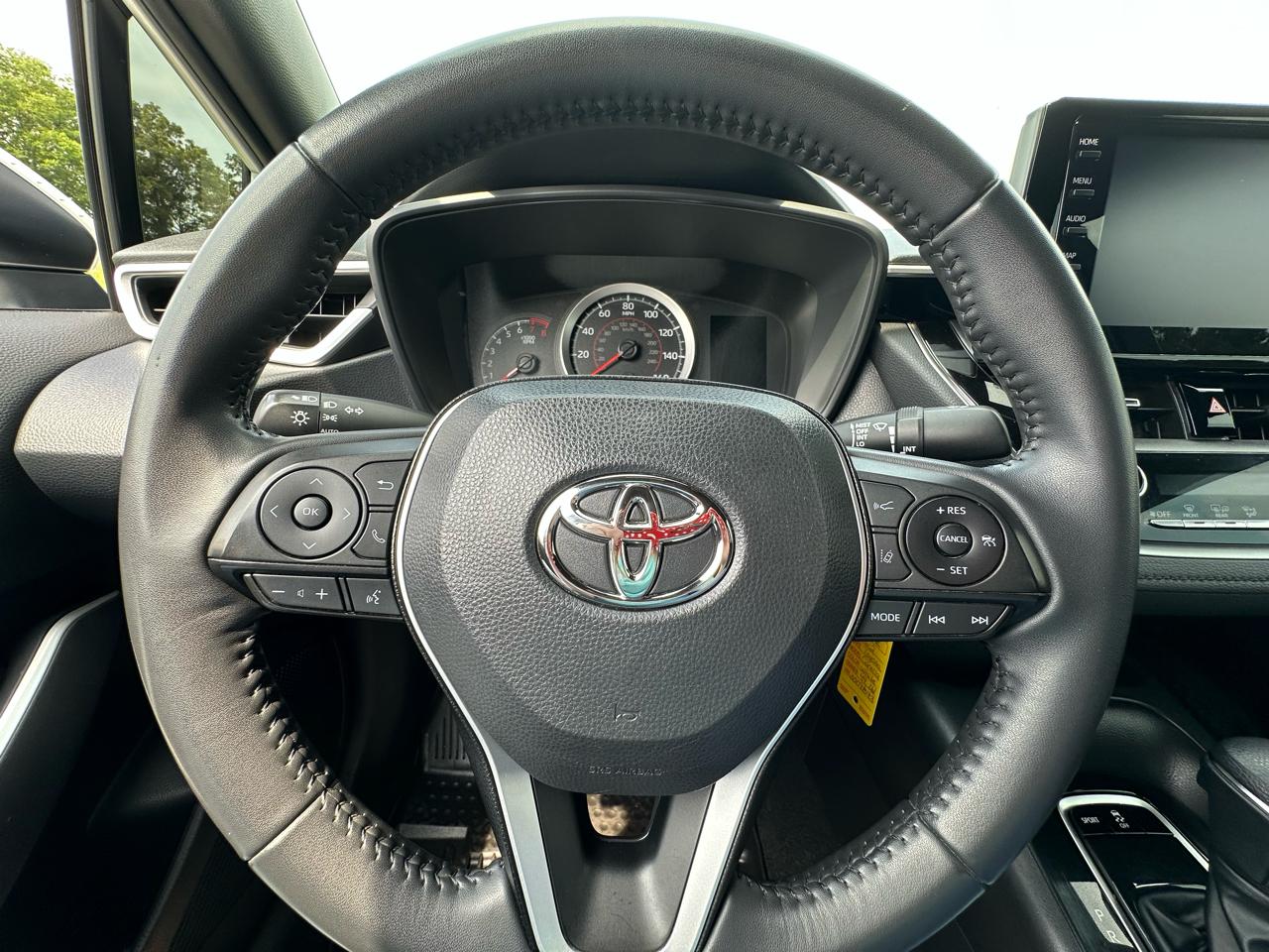 Toyota Corolla SE Nightshade CVT (Natl) 2022