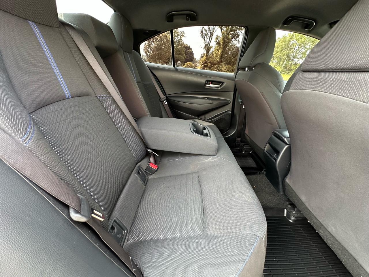 Toyota Corolla SE Nightshade CVT (Natl) 2022