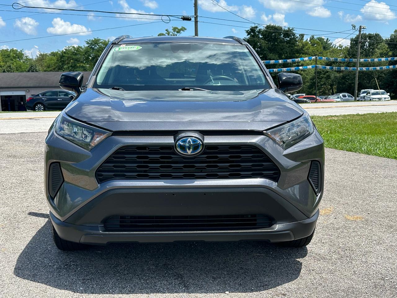Toyota RAV4 Hybrid LE AWD (Natl) 2021