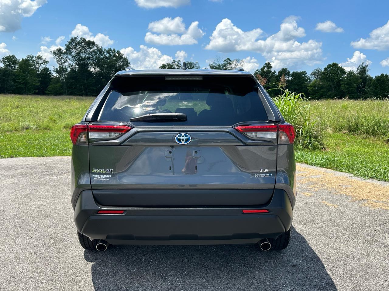 Toyota RAV4 Hybrid LE AWD (Natl) 2021