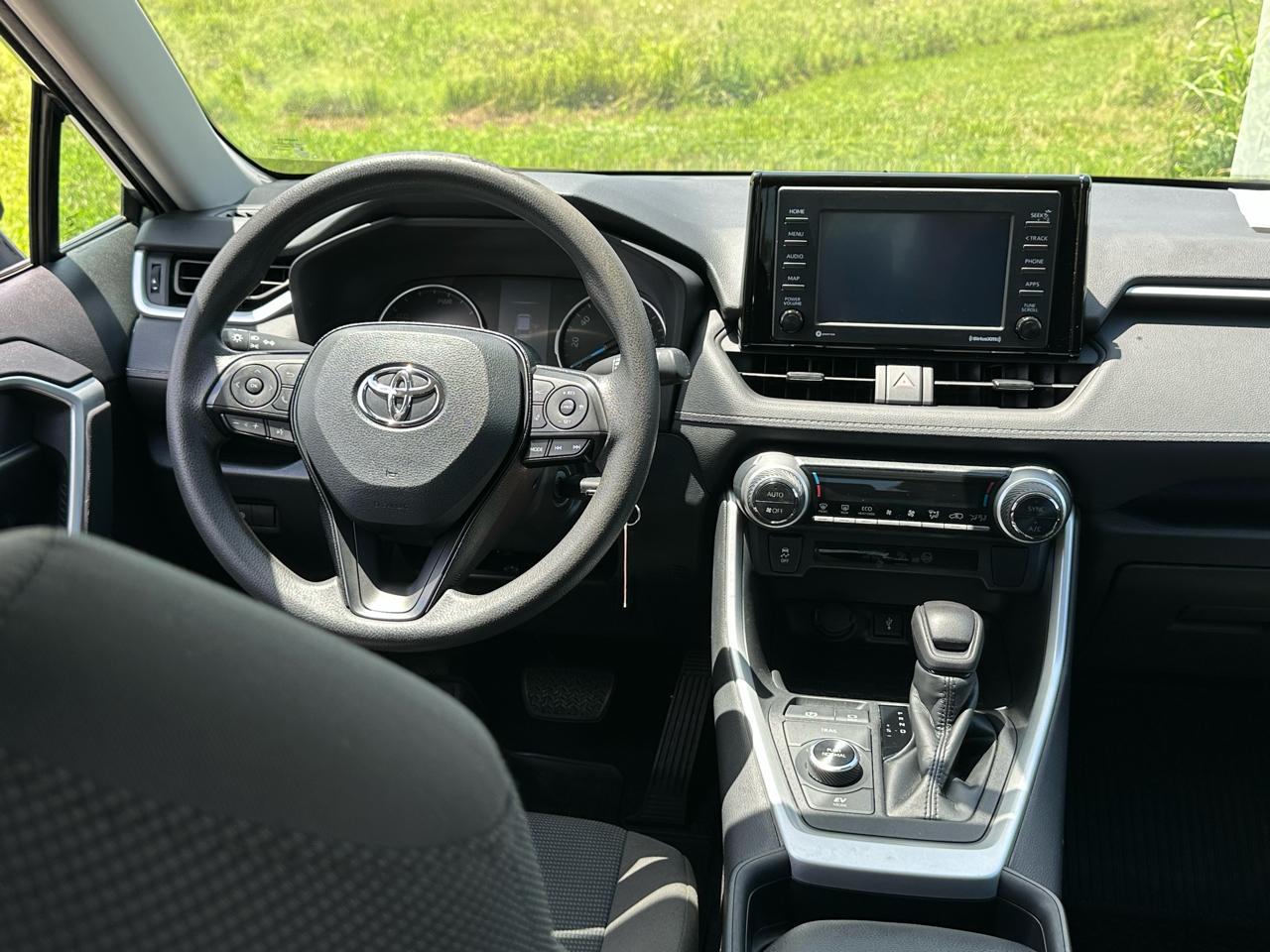 Toyota RAV4 Hybrid LE AWD (Natl) 2021