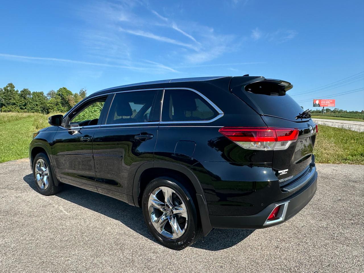 Toyota Highlander Limited V6 AWD (Natl) 2019