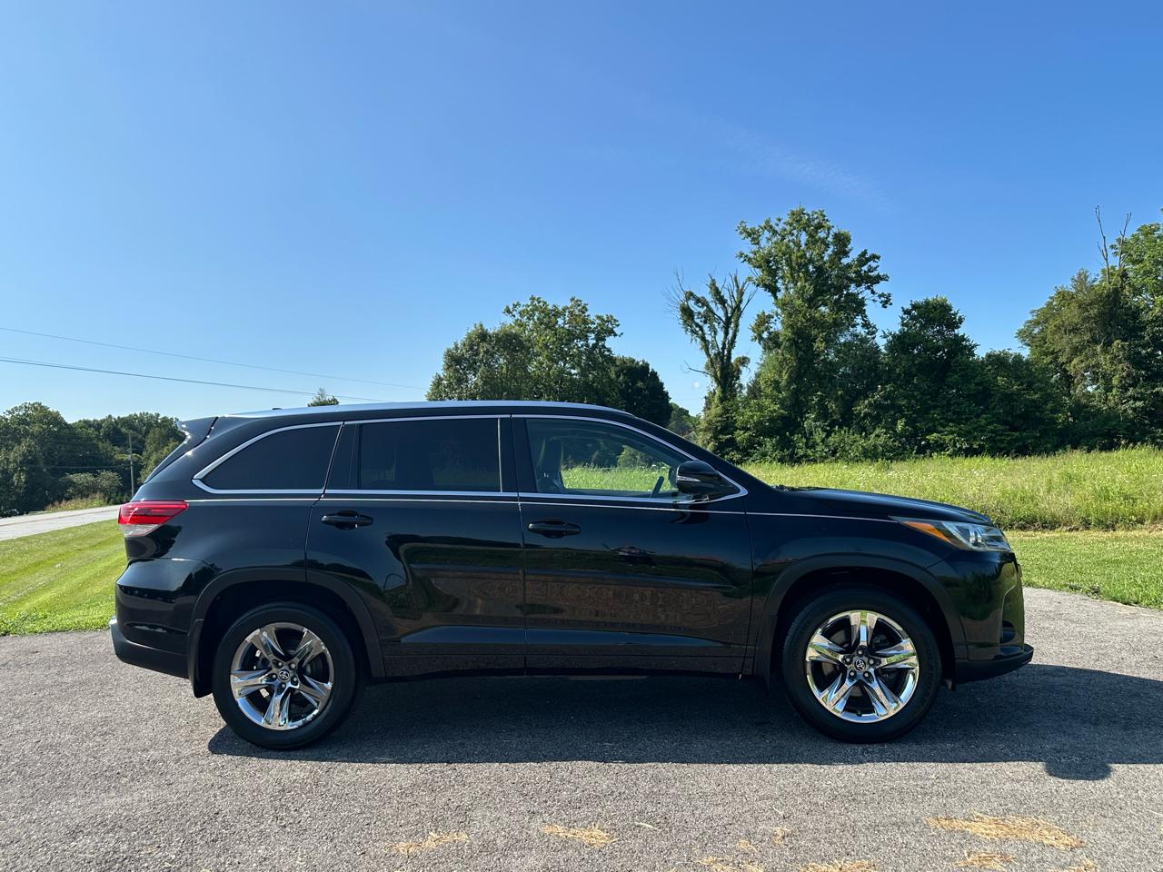 Toyota Highlander Limited V6 AWD (Natl) 2019