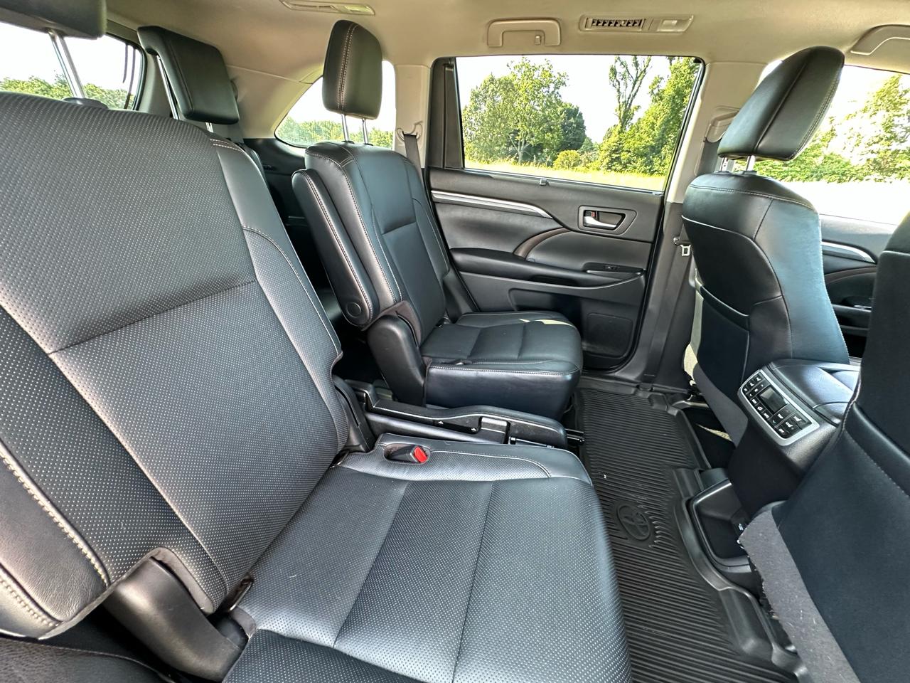 Toyota Highlander Limited V6 AWD (Natl) 2019