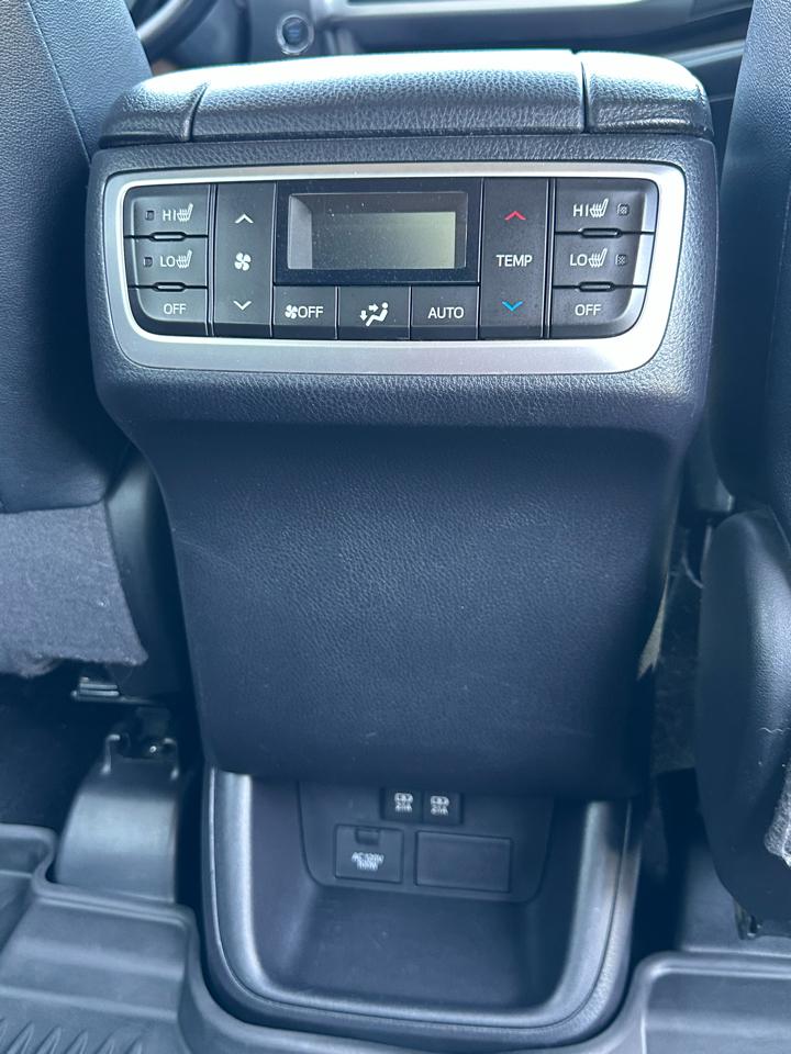 Toyota Highlander Limited V6 AWD (Natl) 2019