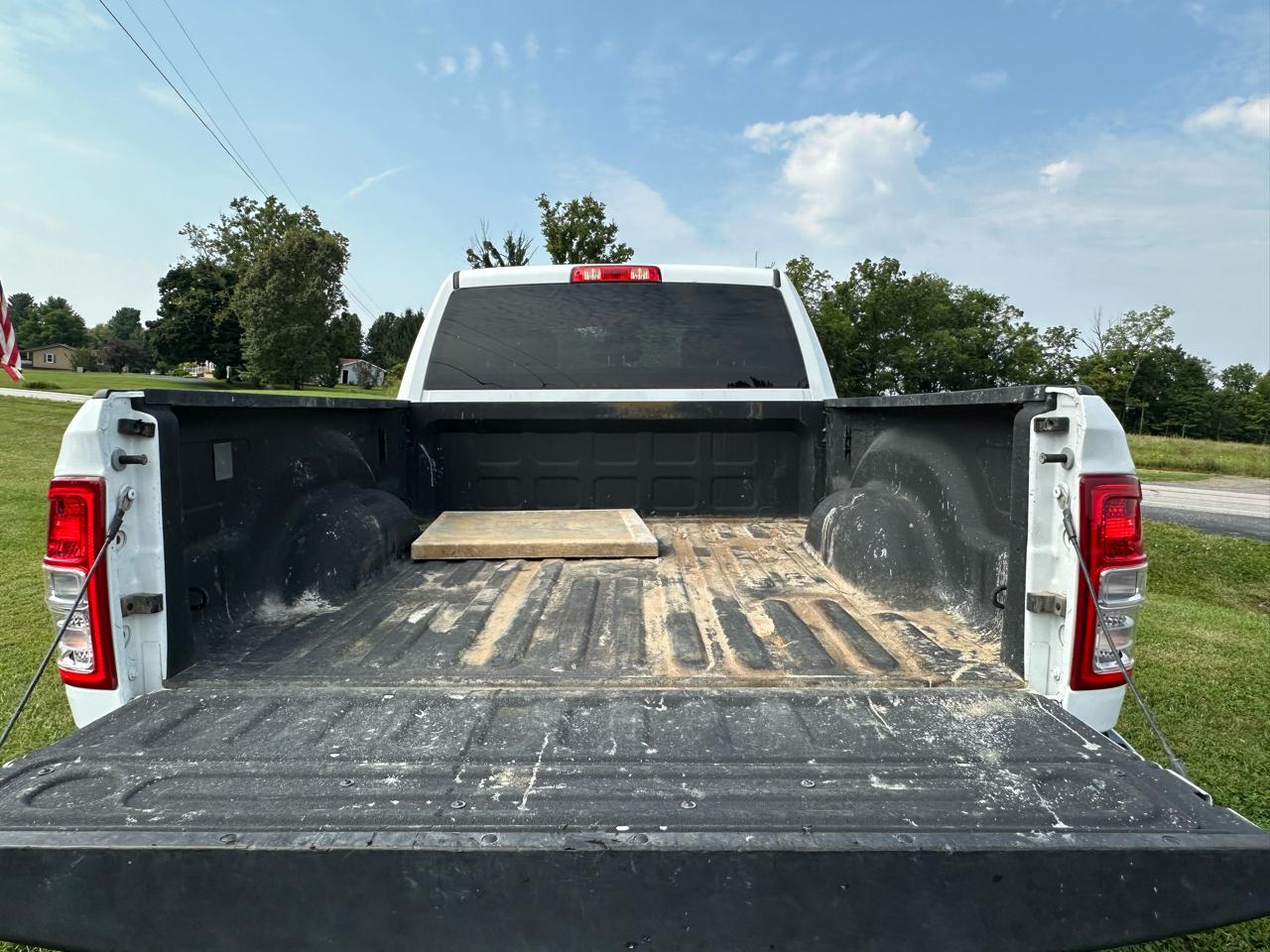 RAM 2500 Big Horn 4x4 Crew Cab 6'4" Box 2024