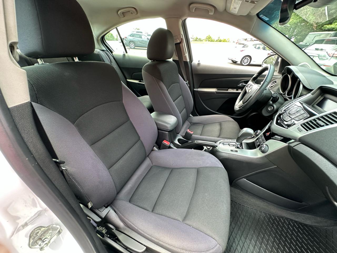 Chevrolet Cruze 4dr Sdn Auto 1LT 2015