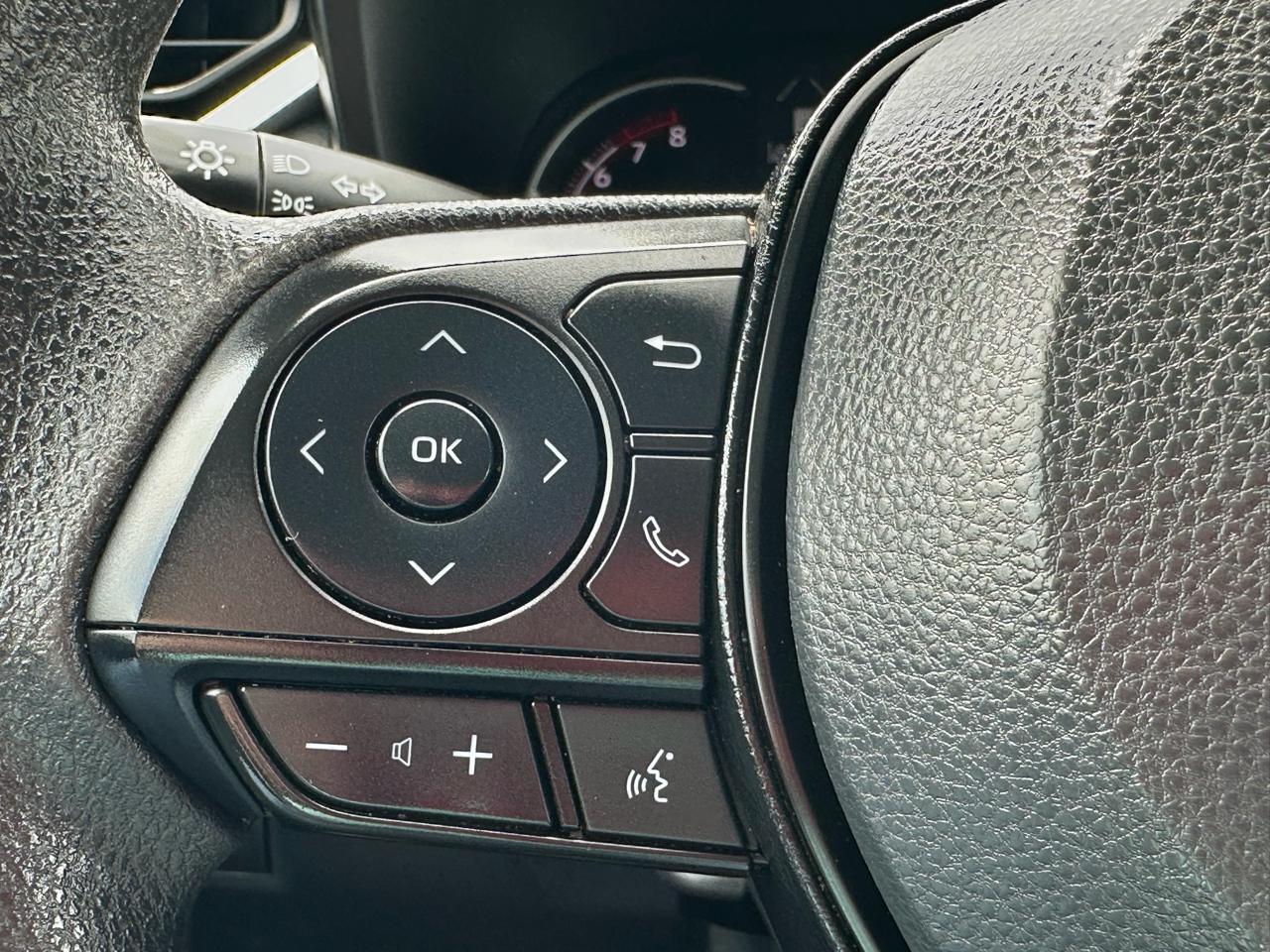 Toyota RAV4 LE AWD (Natl) 2023