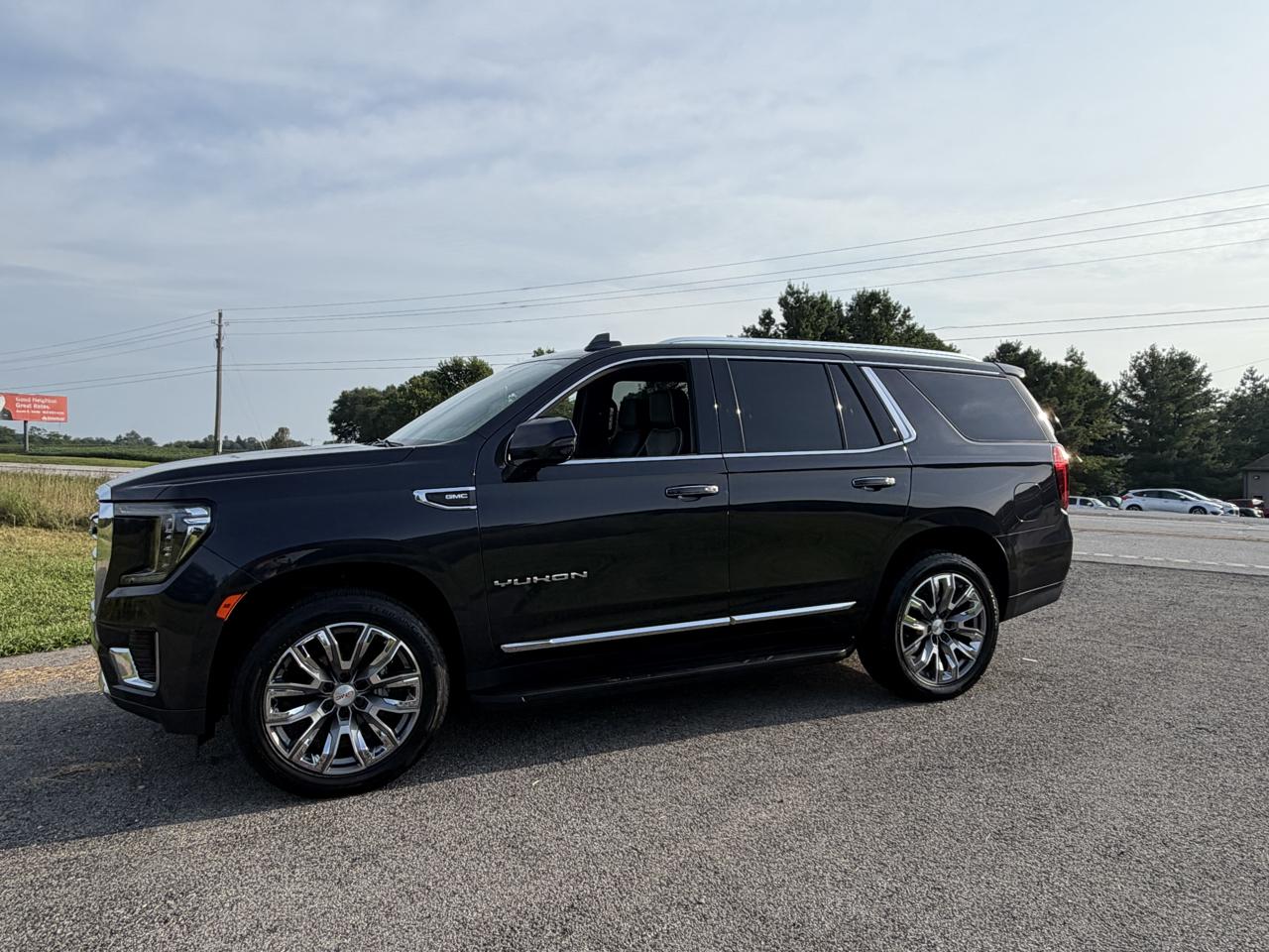 GMC Yukon 4WD 4dr SLT 2023
