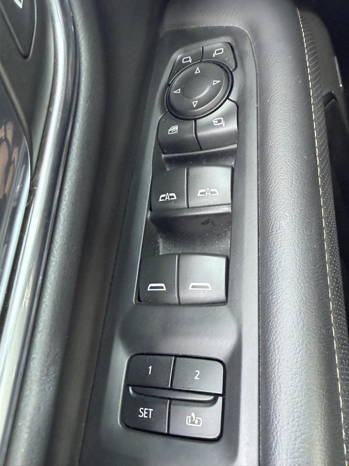 GMC Yukon 4WD 4dr SLT 2023
