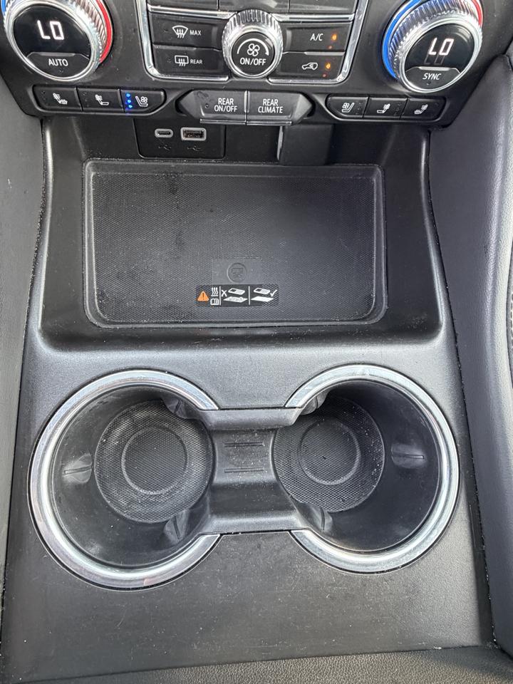 GMC Yukon 4WD 4dr SLT 2023