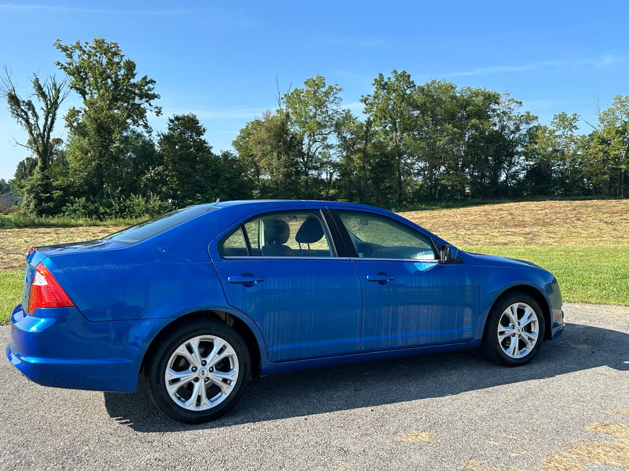 Ford Fusion 4dr Sdn SE FWD 2012