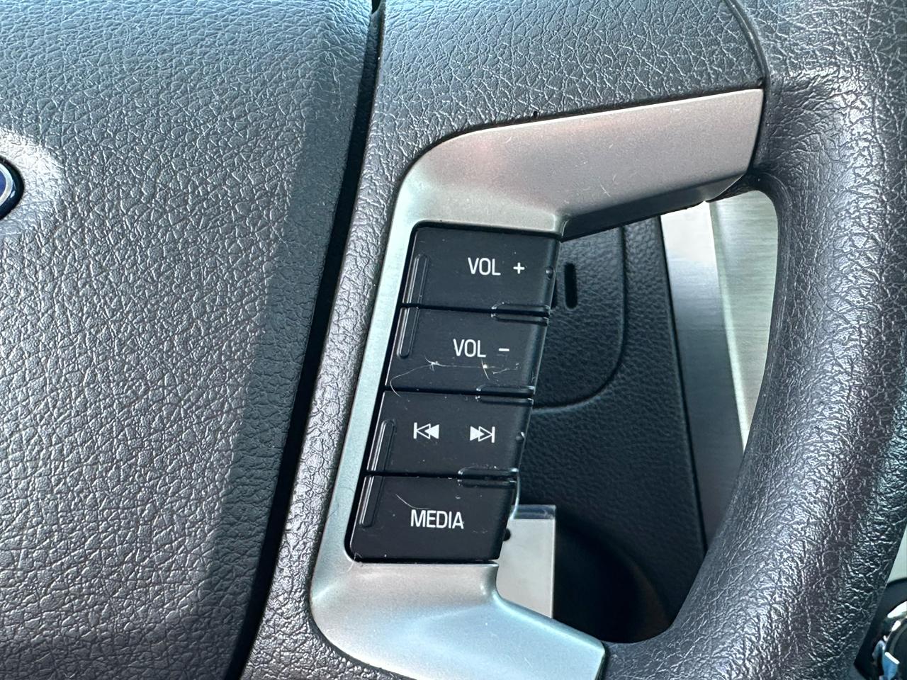 Ford Fusion 4dr Sdn SE FWD 2012