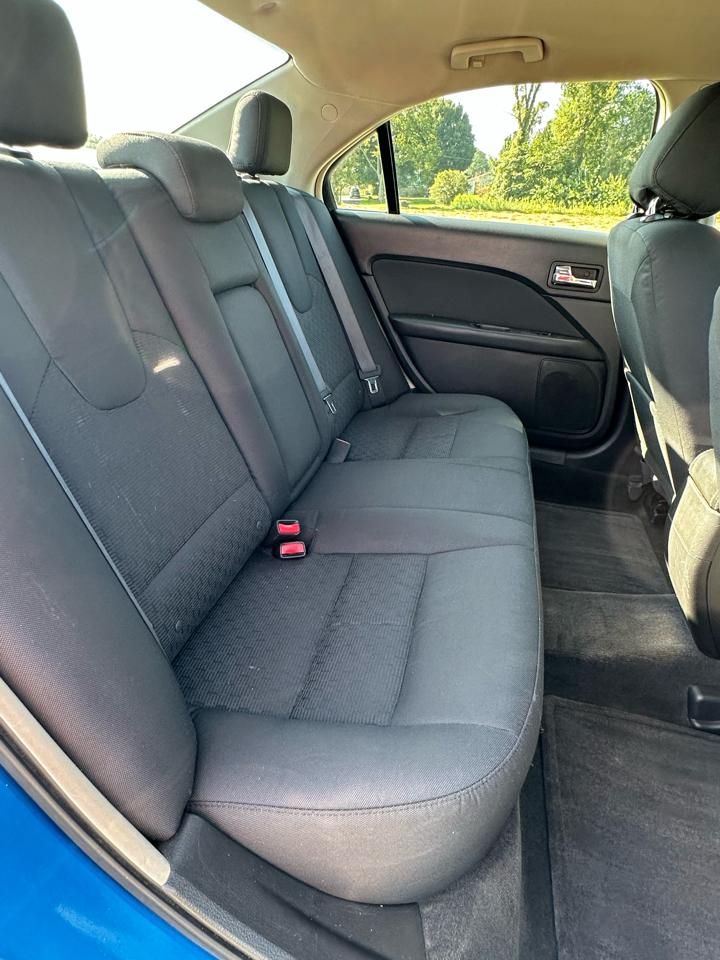 Ford Fusion 4dr Sdn SE FWD 2012