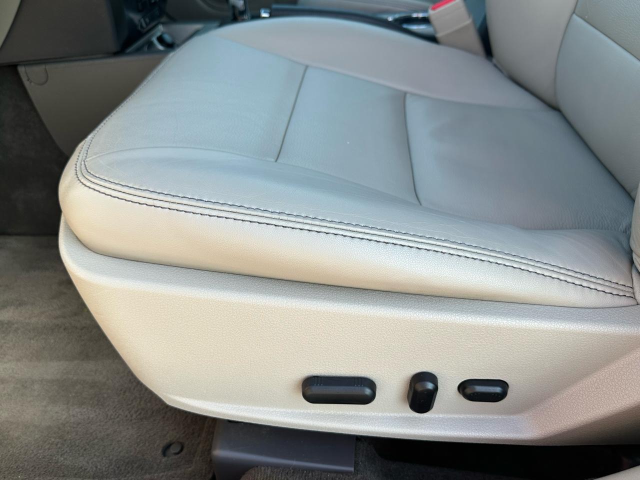 Ford Fusion 4dr Sdn SEL FWD 2011