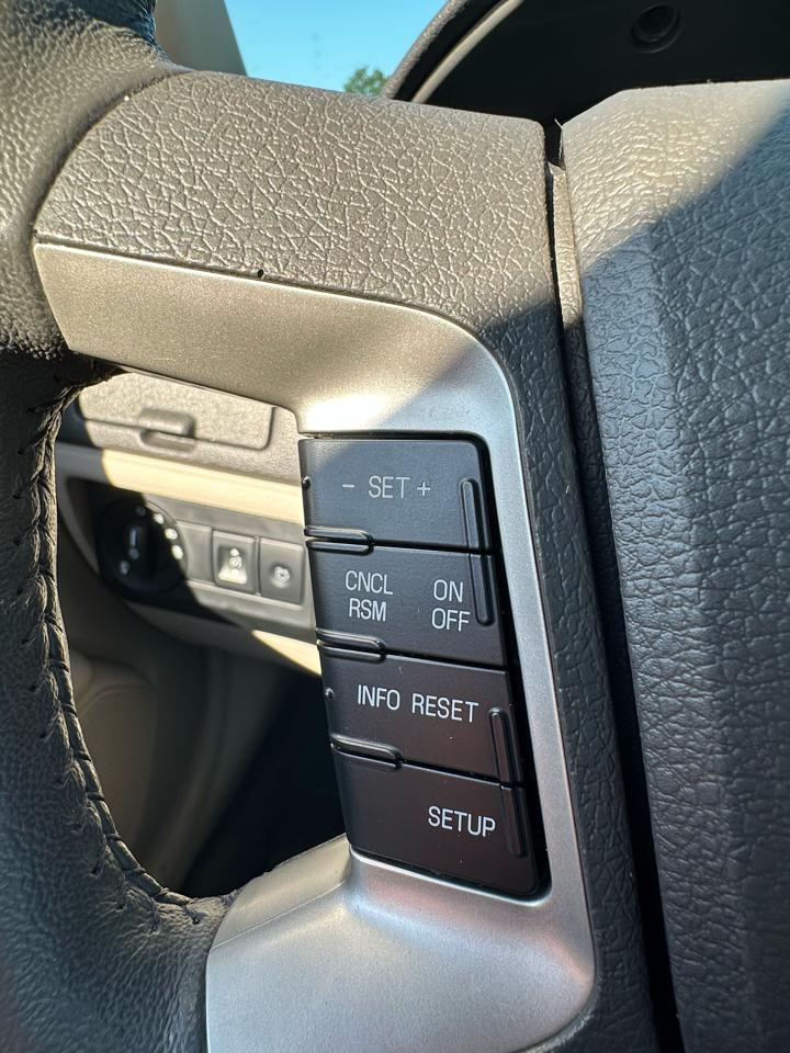 Ford Fusion 4dr Sdn SEL FWD 2011