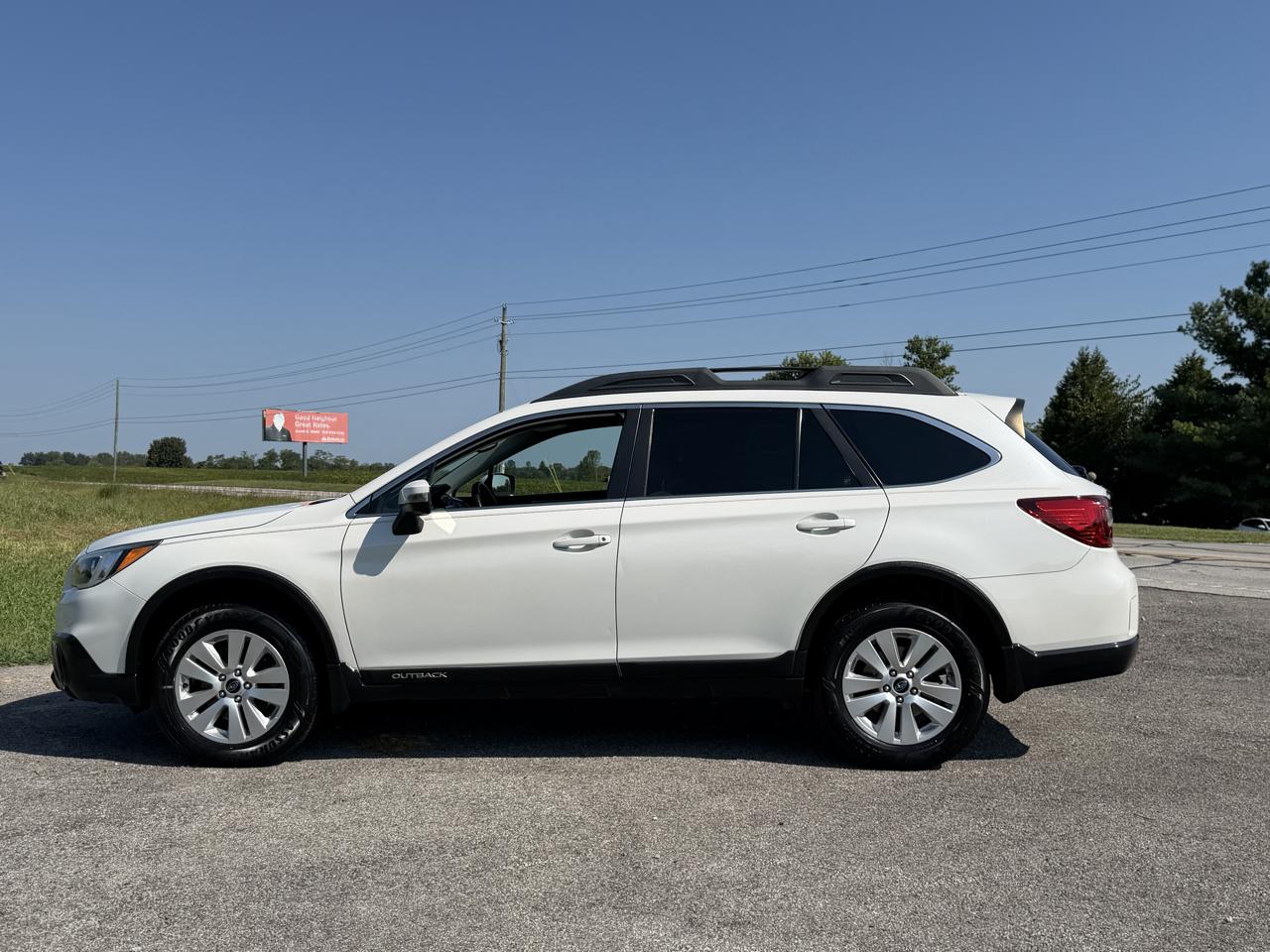 Subaru Outback 4dr Wgn 2.5i Premium PZEV 2015