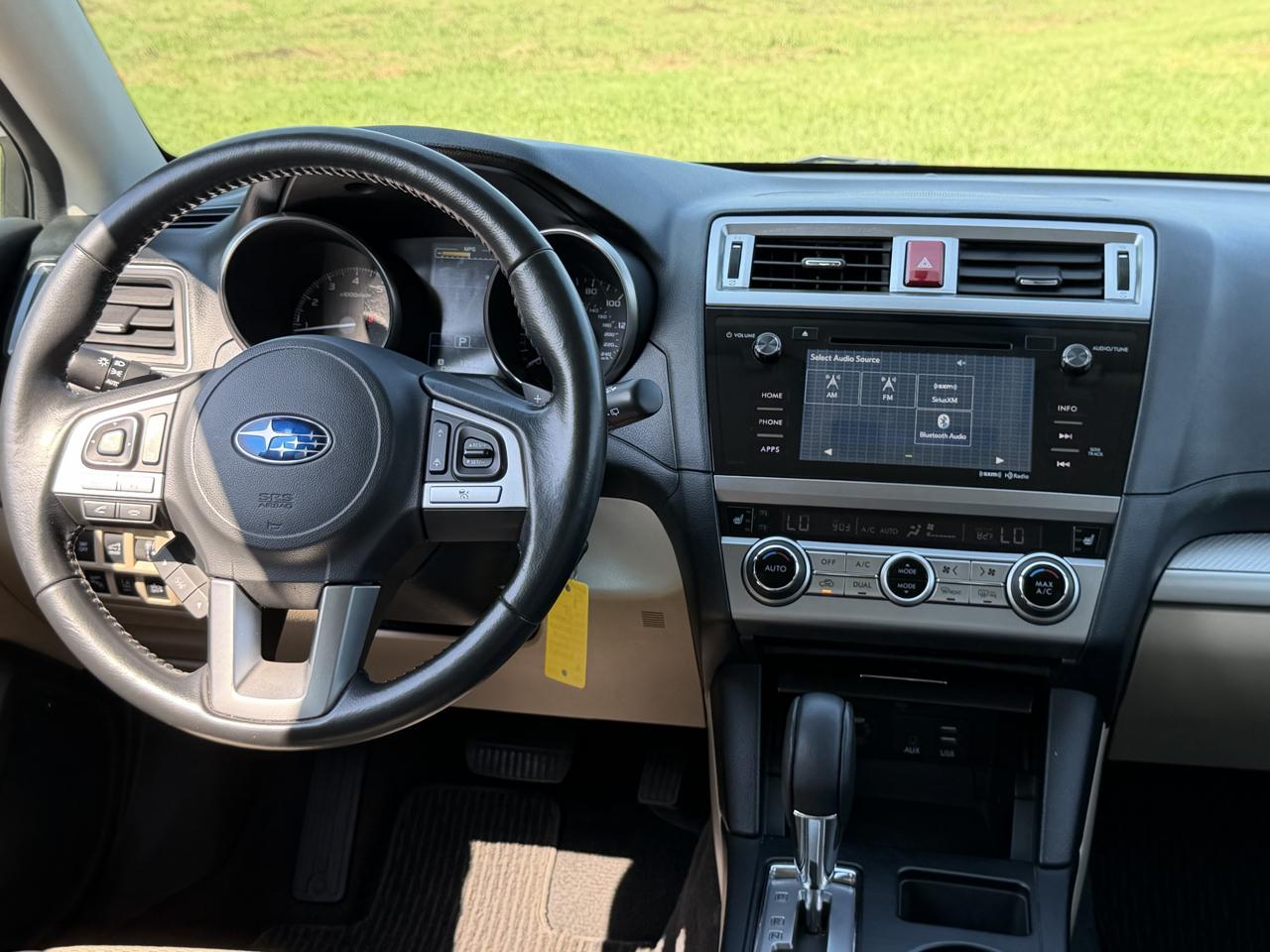 Subaru Outback 4dr Wgn 2.5i Premium PZEV 2015