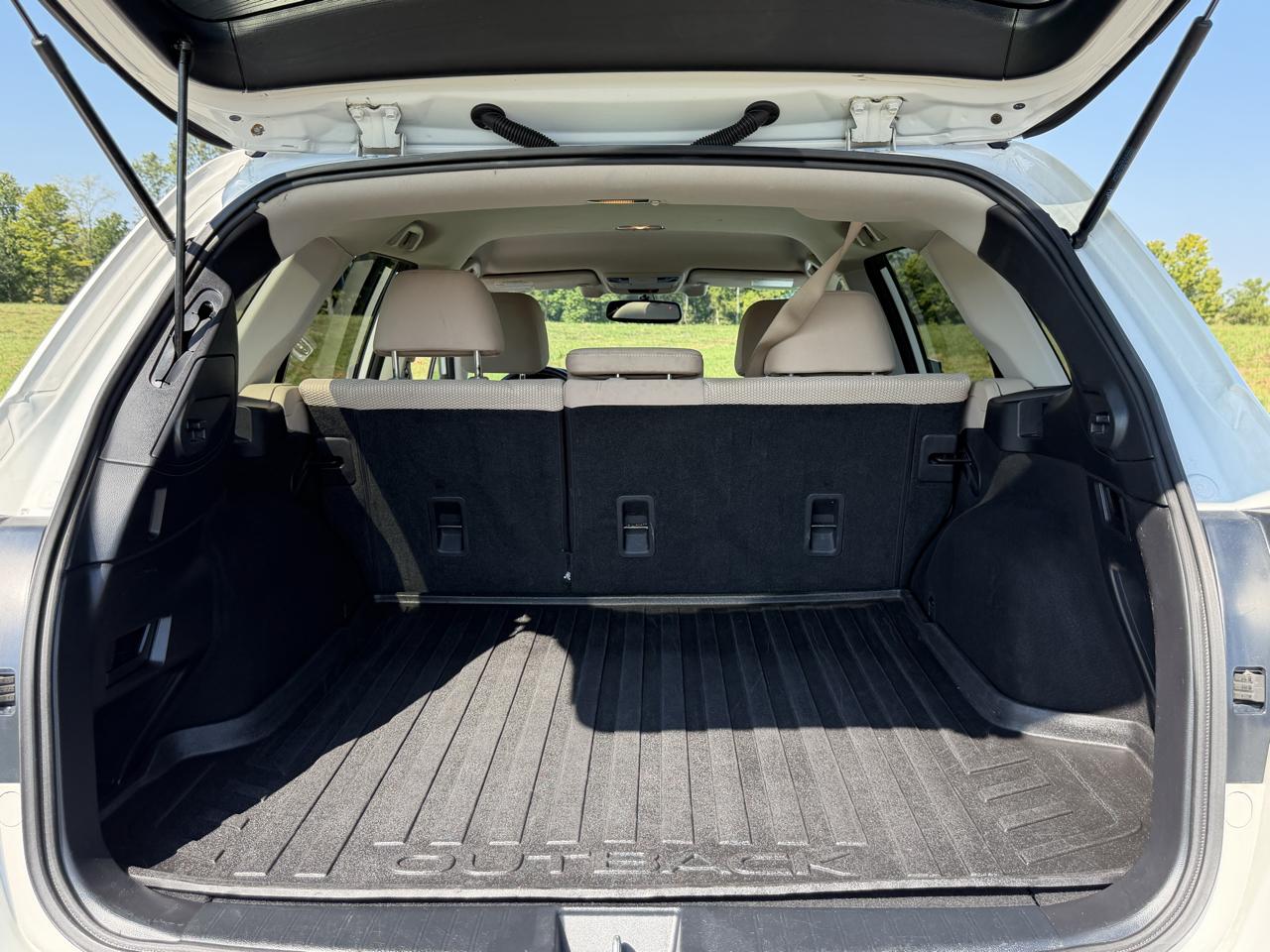 Subaru Outback 4dr Wgn 2.5i Premium PZEV 2015