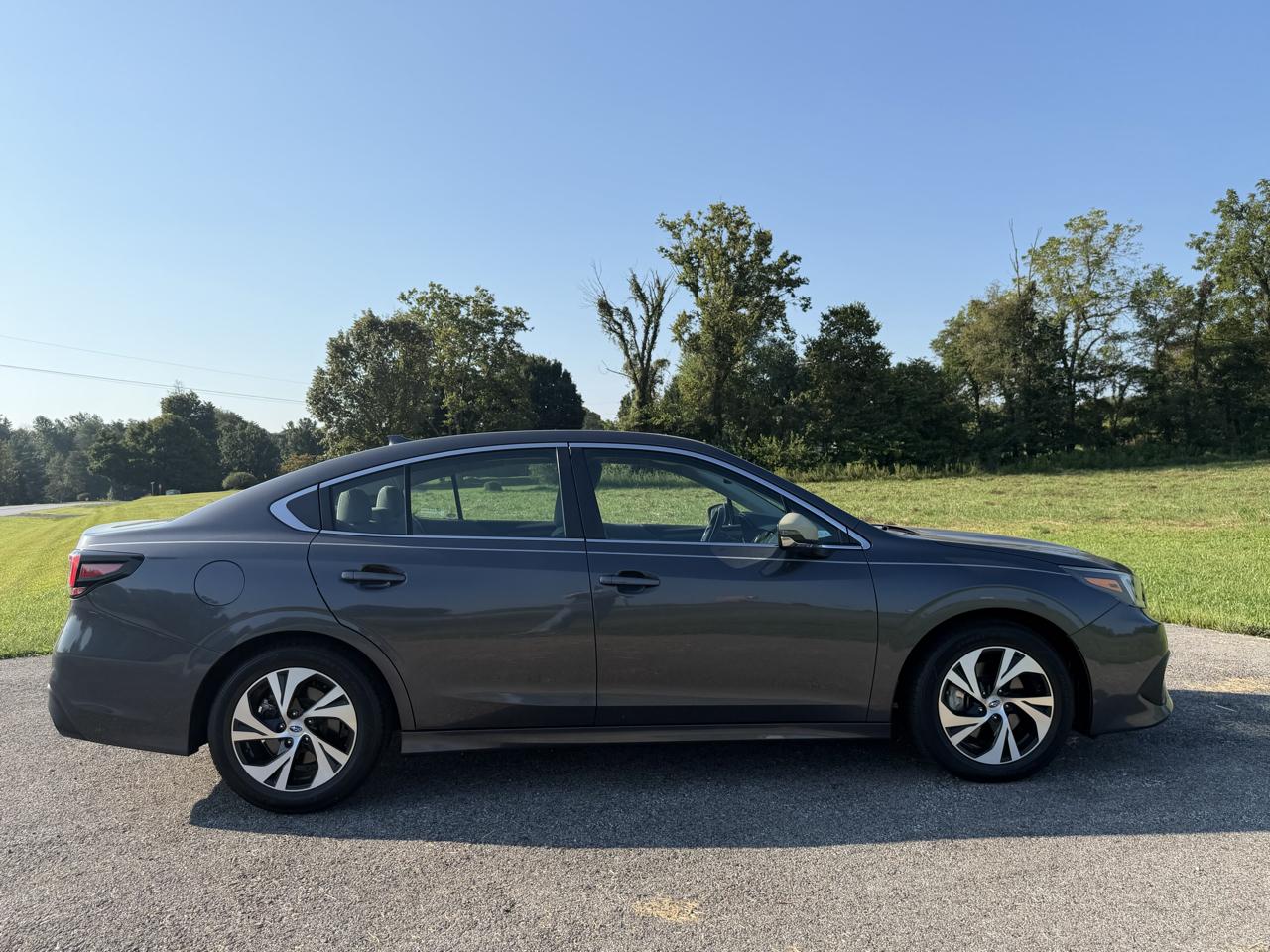 Subaru Legacy Premium CVT 2021
