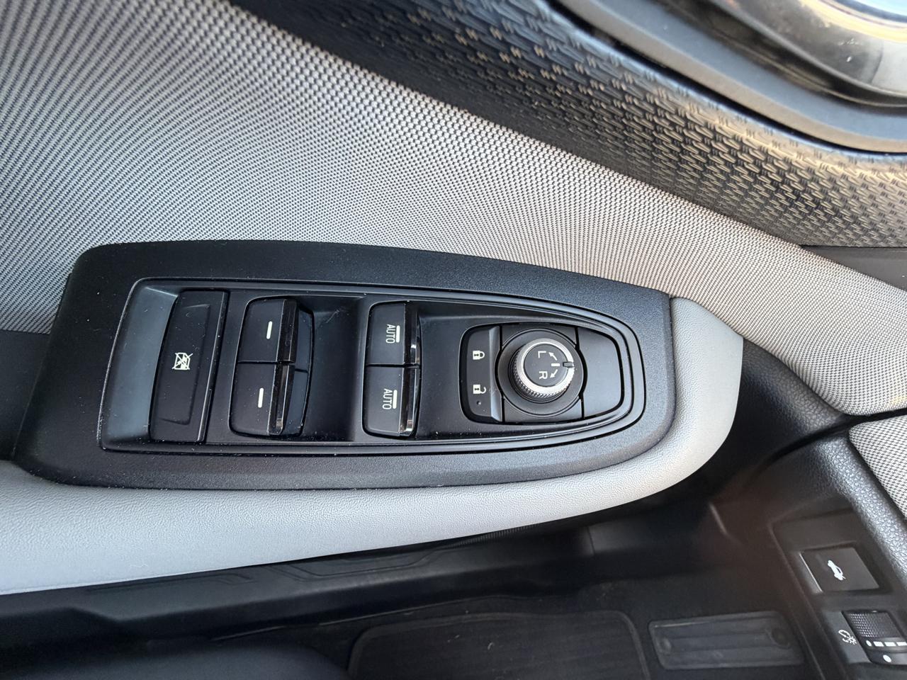 Subaru Legacy Premium CVT 2021