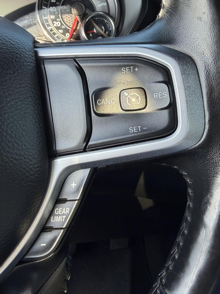 RAM 1500 Big Horn/Lone Star 4x4 Quad Cab 6'4" Box 2019