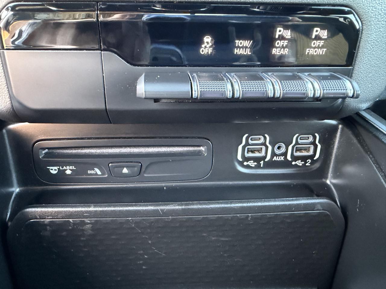 RAM 1500 Big Horn/Lone Star 4x4 Quad Cab 6'4" Box 2019