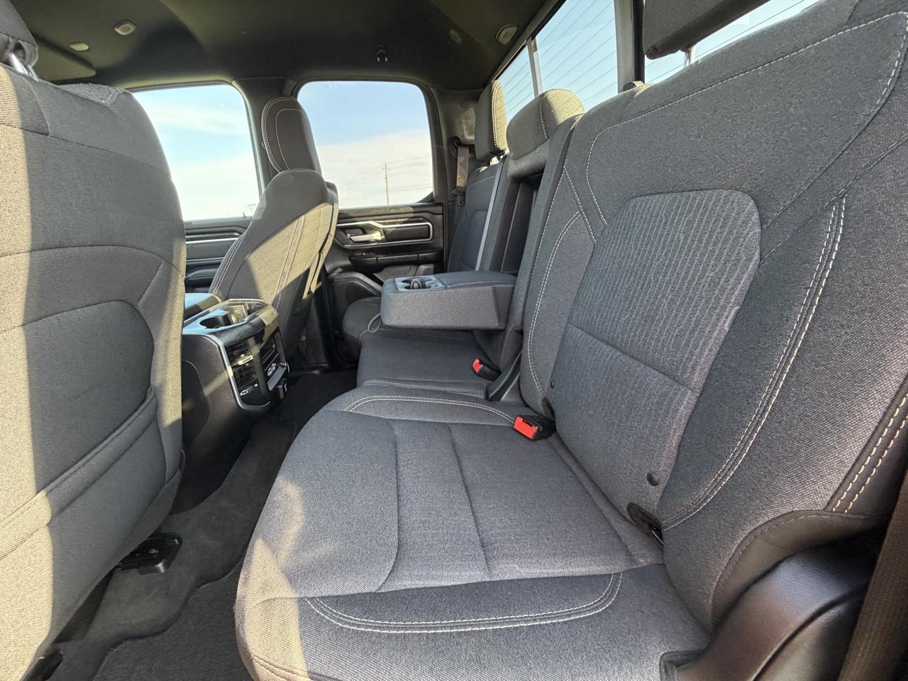 RAM 1500 Big Horn/Lone Star 4x4 Quad Cab 6'4" Box 2019