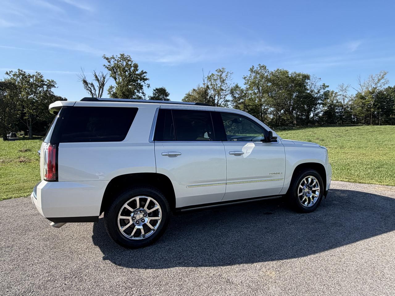 GMC Yukon 4WD 4dr Denali 2015