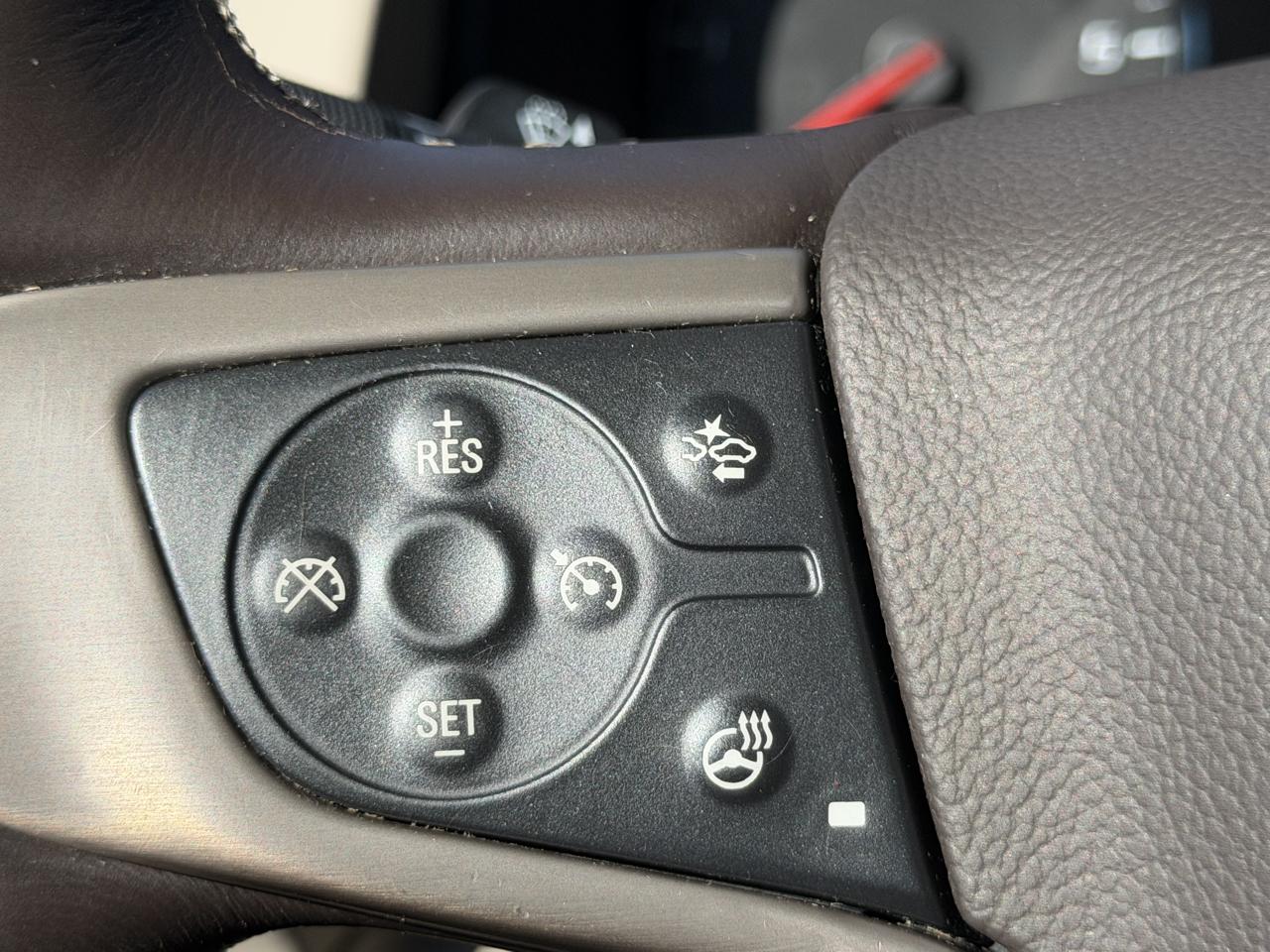 GMC Yukon 4WD 4dr Denali 2015