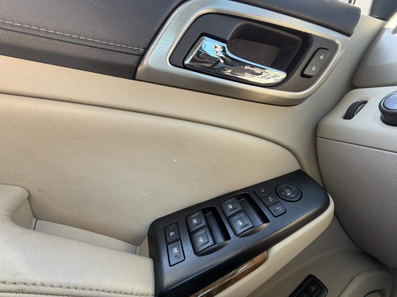 GMC Yukon 4WD 4dr Denali 2015