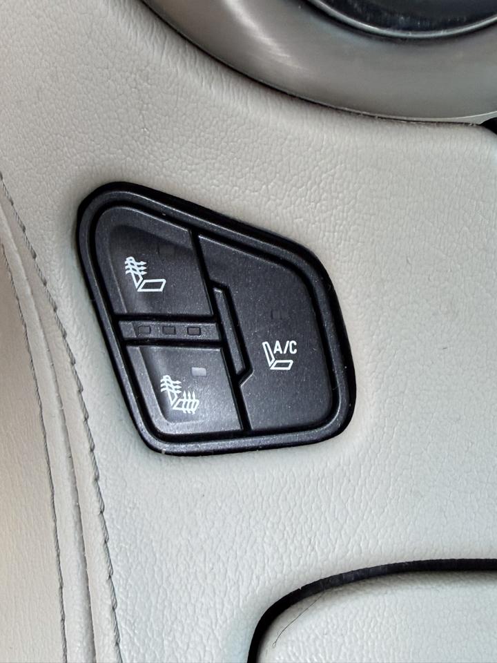 GMC Yukon 4WD 4dr Denali 2015
