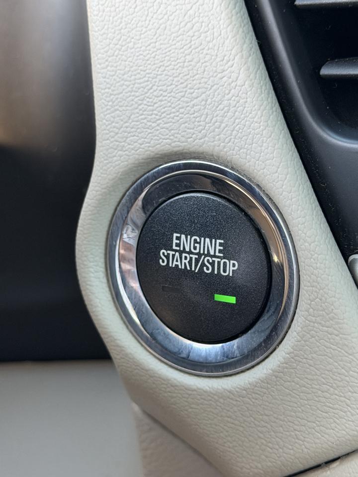 GMC Yukon 4WD 4dr Denali 2015
