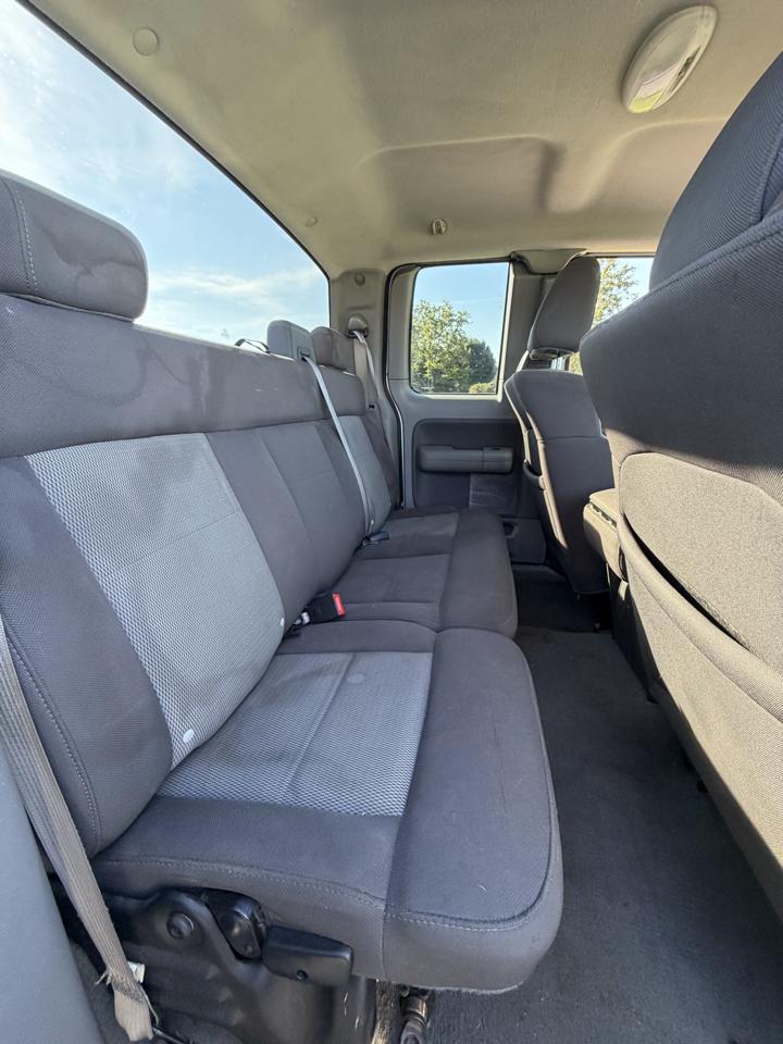 Ford F-150 Supercab 145" Lariat 4WD 2006