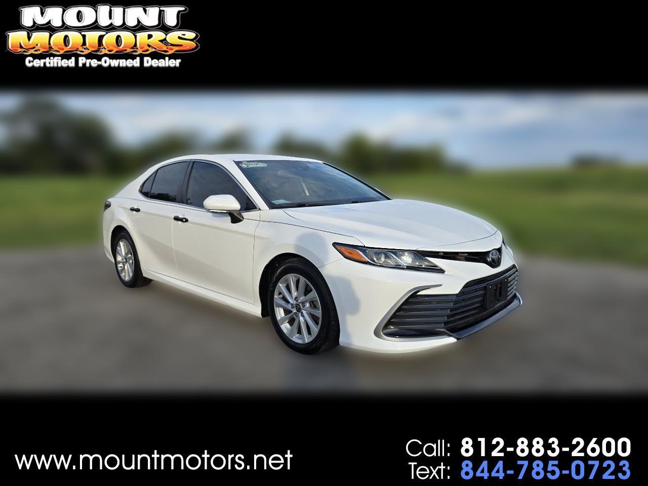 Toyota Camry LE Auto (Natl) 2022