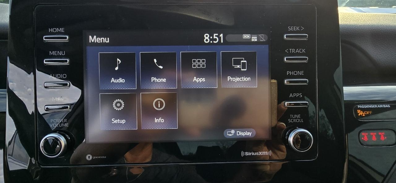 Toyota Camry LE Auto (Natl) 2022