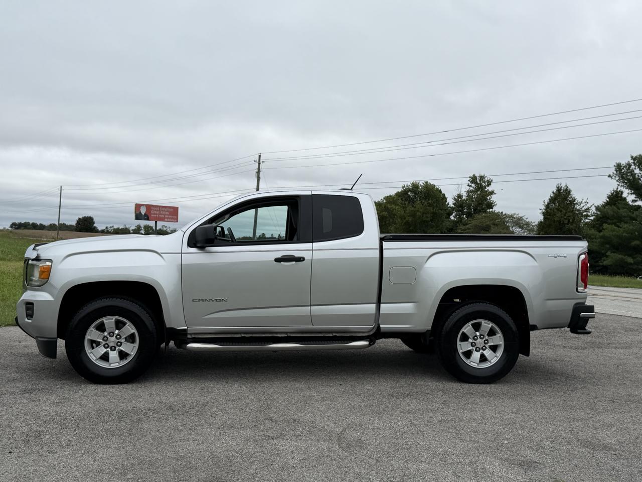 GMC Canyon 4WD Ext Cab 128.3" 2015