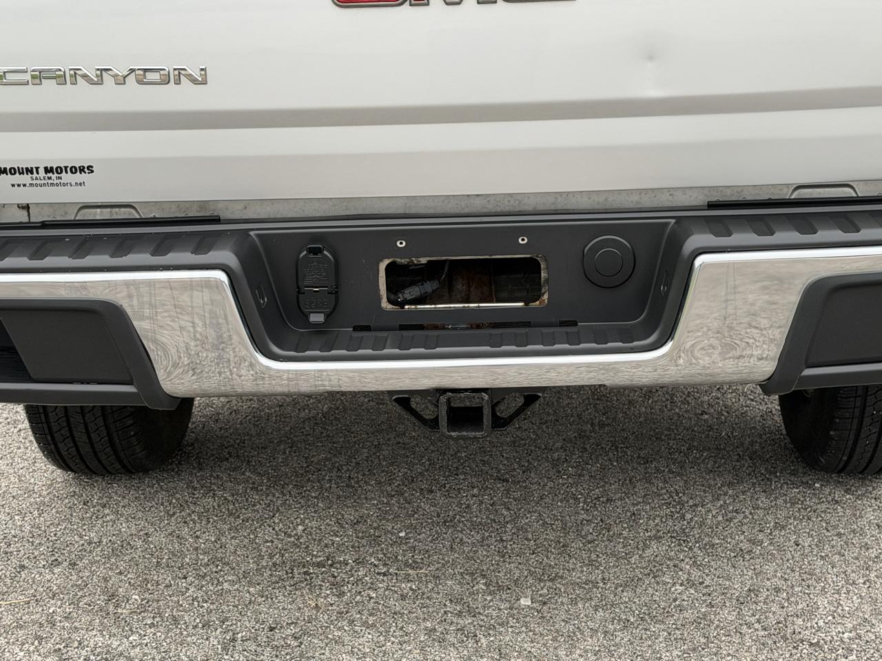 GMC Canyon 4WD Ext Cab 128.3" 2015