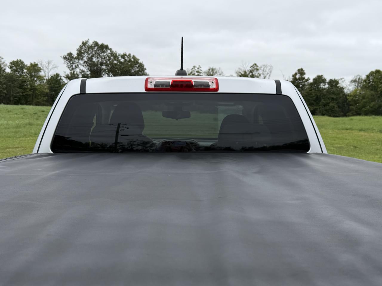 GMC Canyon 4WD Ext Cab 128.3" 2015