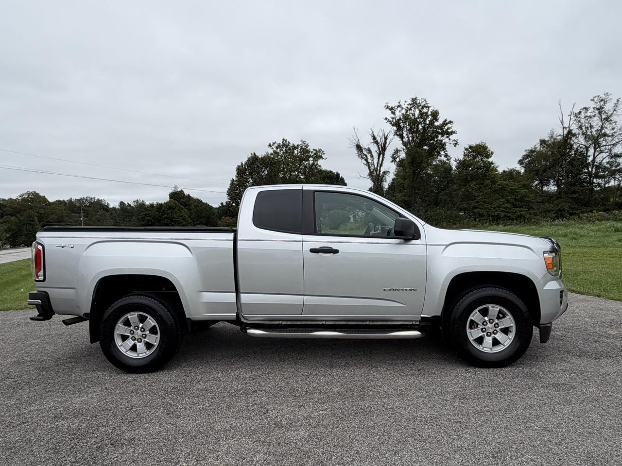 GMC Canyon 4WD Ext Cab 128.3" 2015