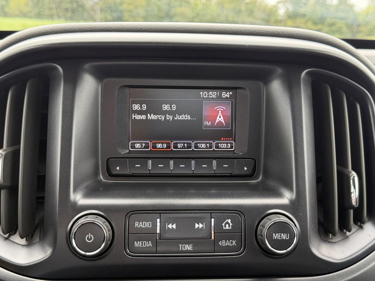 GMC Canyon 4WD Ext Cab 128.3" 2015