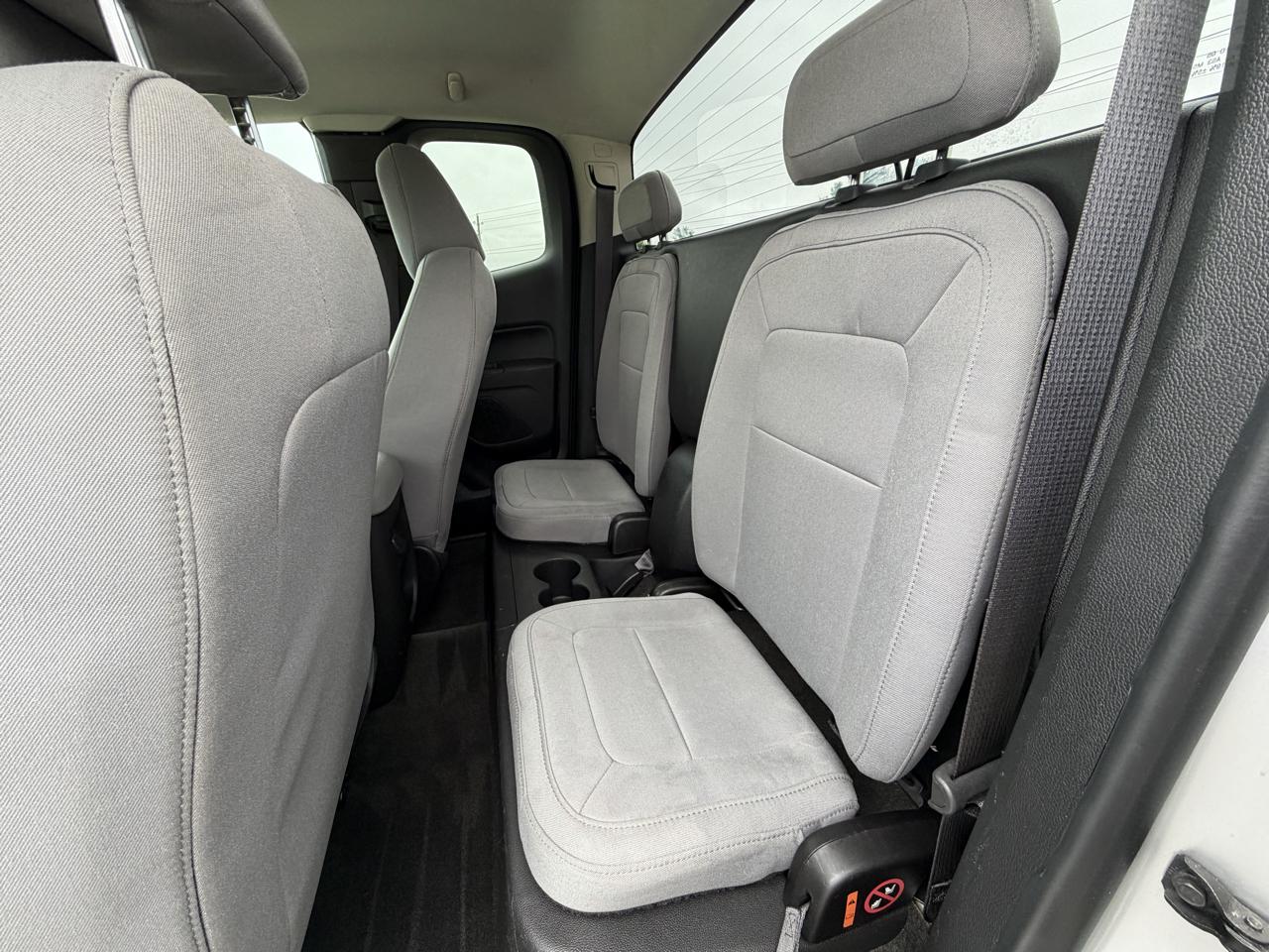 GMC Canyon 4WD Ext Cab 128.3" 2015