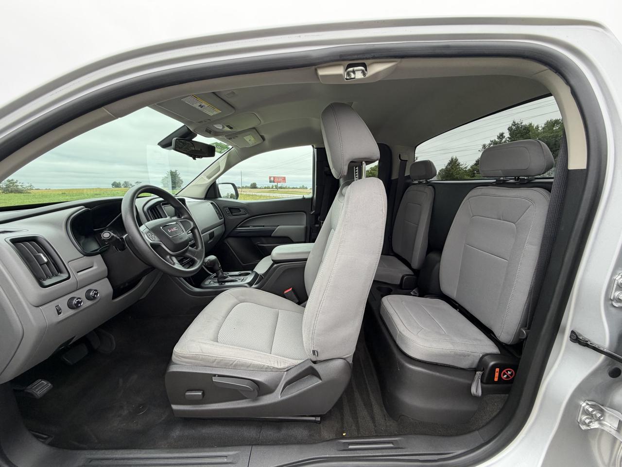GMC Canyon 4WD Ext Cab 128.3" 2015