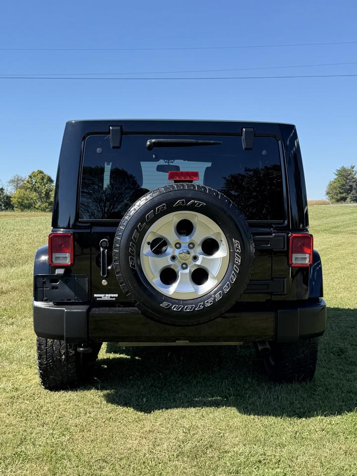 Jeep Wrangler Unlimited 4WD 4dr Sahara 2017