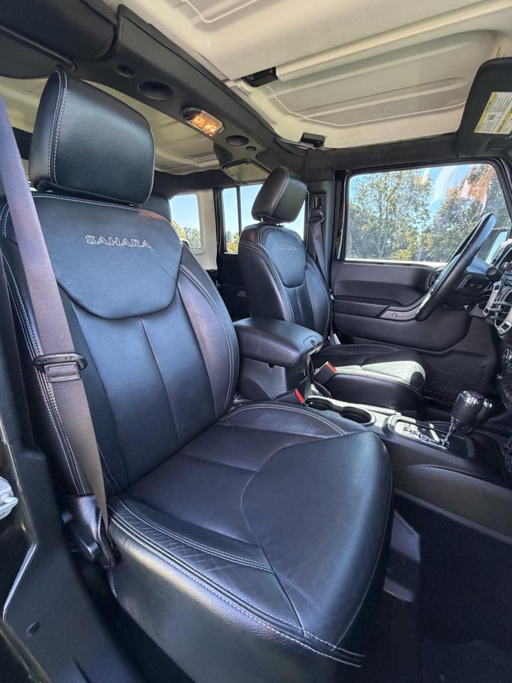Jeep Wrangler Unlimited 4WD 4dr Sahara 2017