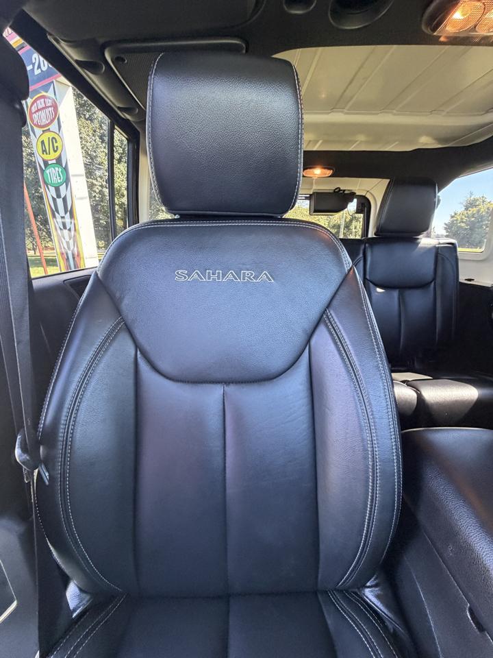 Jeep Wrangler Unlimited 4WD 4dr Sahara 2017