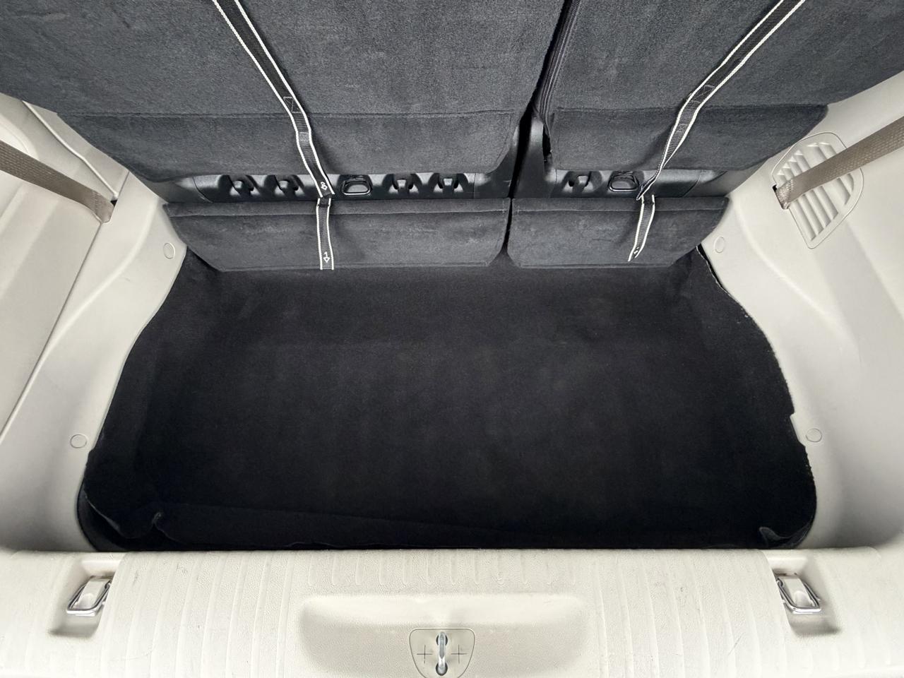 Chrysler Voyager LX FWD 2023