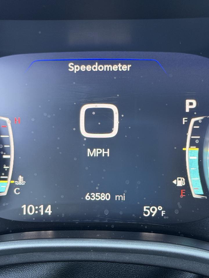 Chrysler Pacifica Touring L FWD 2024