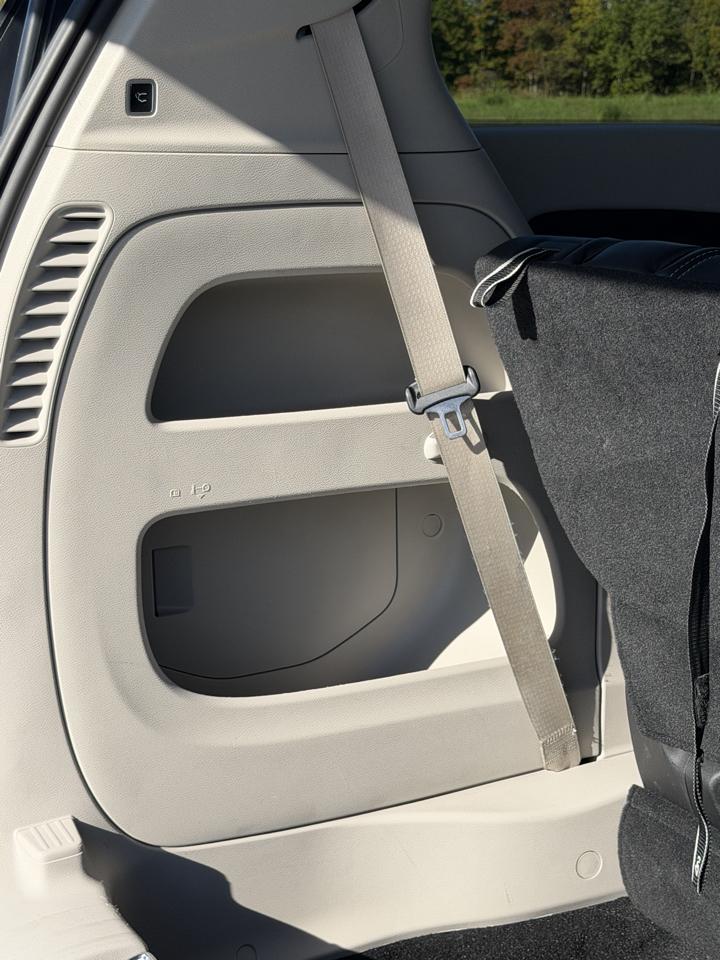 Chrysler Pacifica Touring L FWD 2024