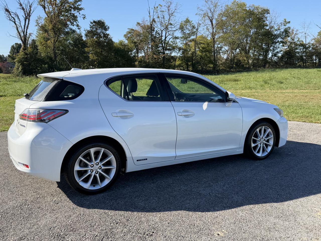 Lexus CT 200h FWD 4dr Hybrid 2012